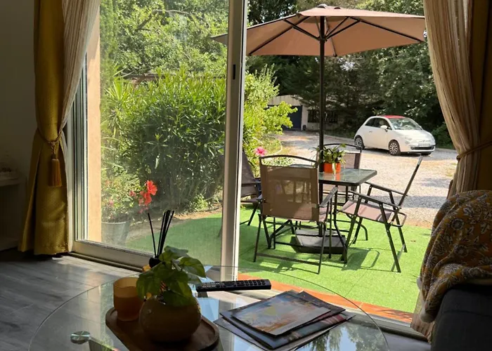 Le Mas-roc Apartament *