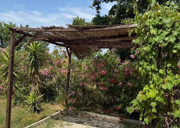 Le Mas-roc Roquebrune-sur Argens