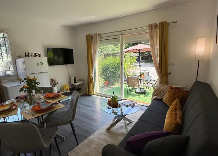 Le Mas-roc Apartament